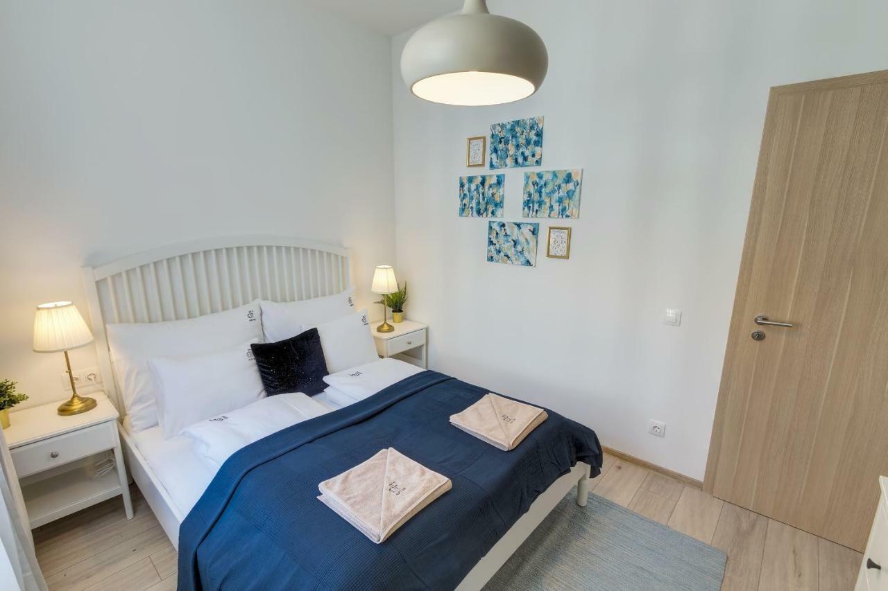 Rozsa Apartament